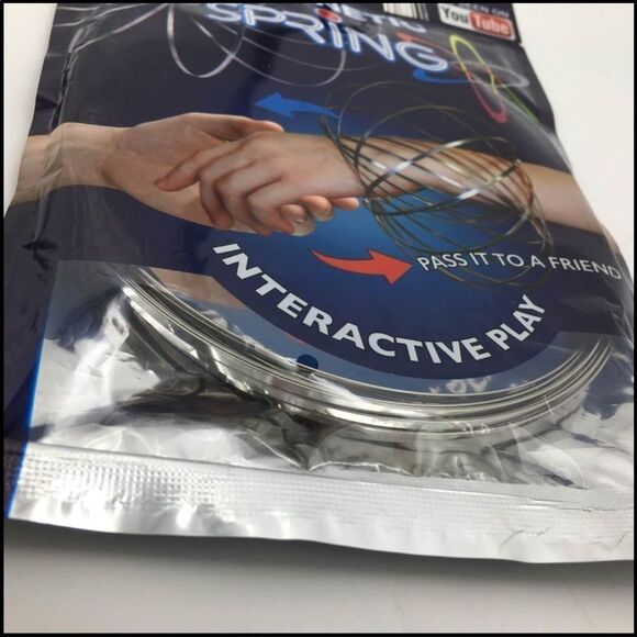 3D Kinetic Spring Toy Interactive Play As Seen On TV NEW Set Of (2) Gift - Picture 4 of 8